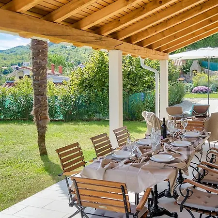 Сasa de vacaciones Pia *